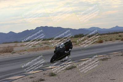 media/Sep-21-2025-Race Pace (Sun) [[98bf33ef95]]/Non Verified/3-Turn 15 Inside (9am)/
